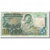 Madagascar, 10,000 Francs = 2000 Ariary, Undated (1983-87), KM:70a, TTB